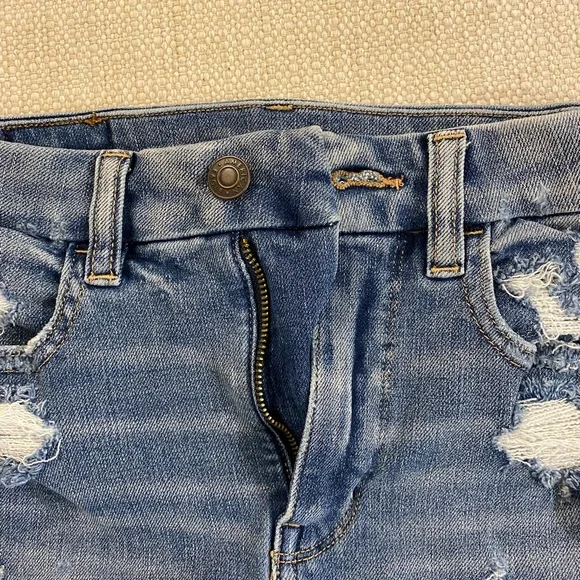 High Rise Jean - Picture 3 of 4